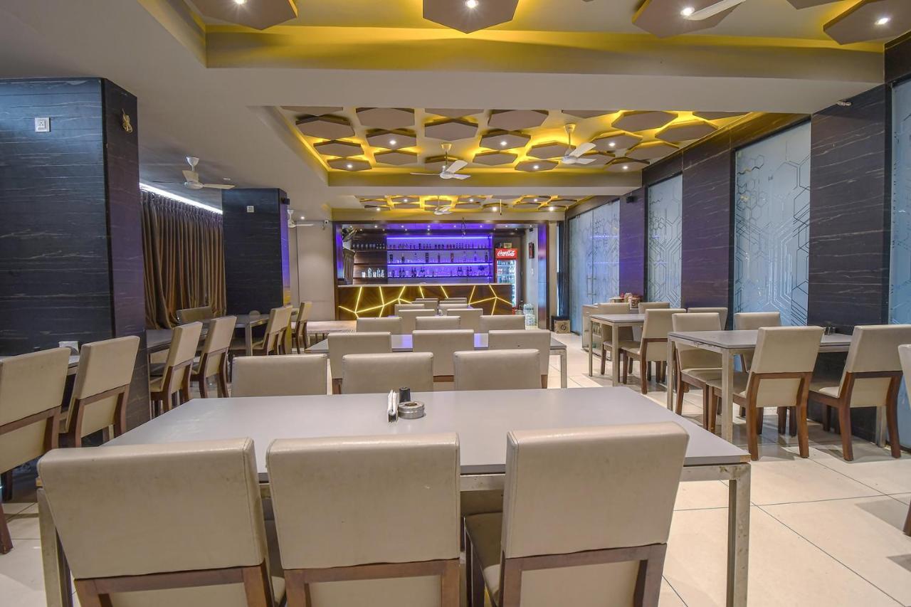Hotel Ravikiran Kolhapur Exterior photo